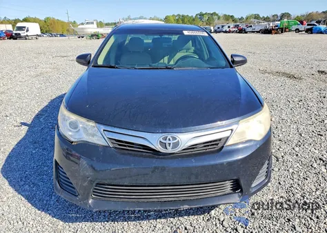 2013 Toyota Camry Le z USA, uszkodzony, nr VIN 4T1BF1FK8DU296465